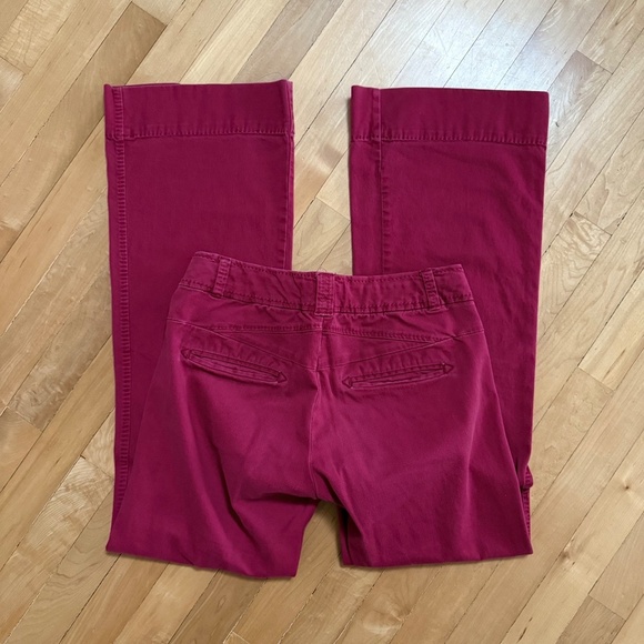 Anthropologie Cidra Burgundy Red Low Rise Boot Cut Jeans Size 4 - Picture 6 of 7